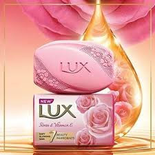 LUX Rose & Vitamin E Soap, Bathing Soap With Floral Fragrance, Soft, Moisturized And Glowing Skin, 100 g VT